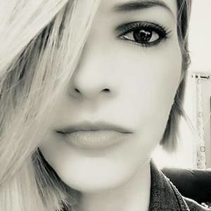 Meet your Posher, Halida